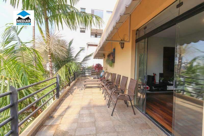 Casa, Buritis, 4 Quartos, 4 Vagas, 1 Suíte