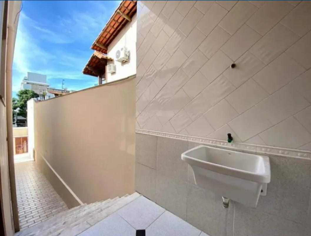 Casa, Castelo, 4 Quartos, 6 Vagas, 1 Suíte