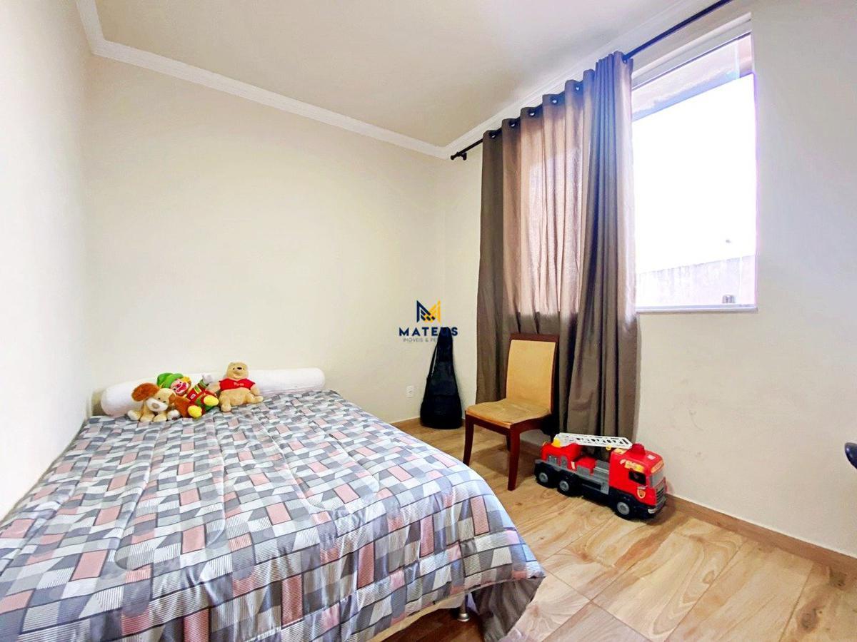 Casa, Caiçaras, 3 Quartos, 6 Vagas, 1 Suíte
