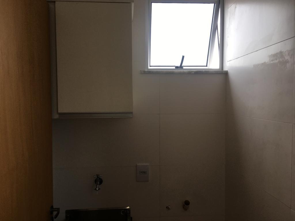 Quitinete, União, 1 Quarto, 1 Vaga