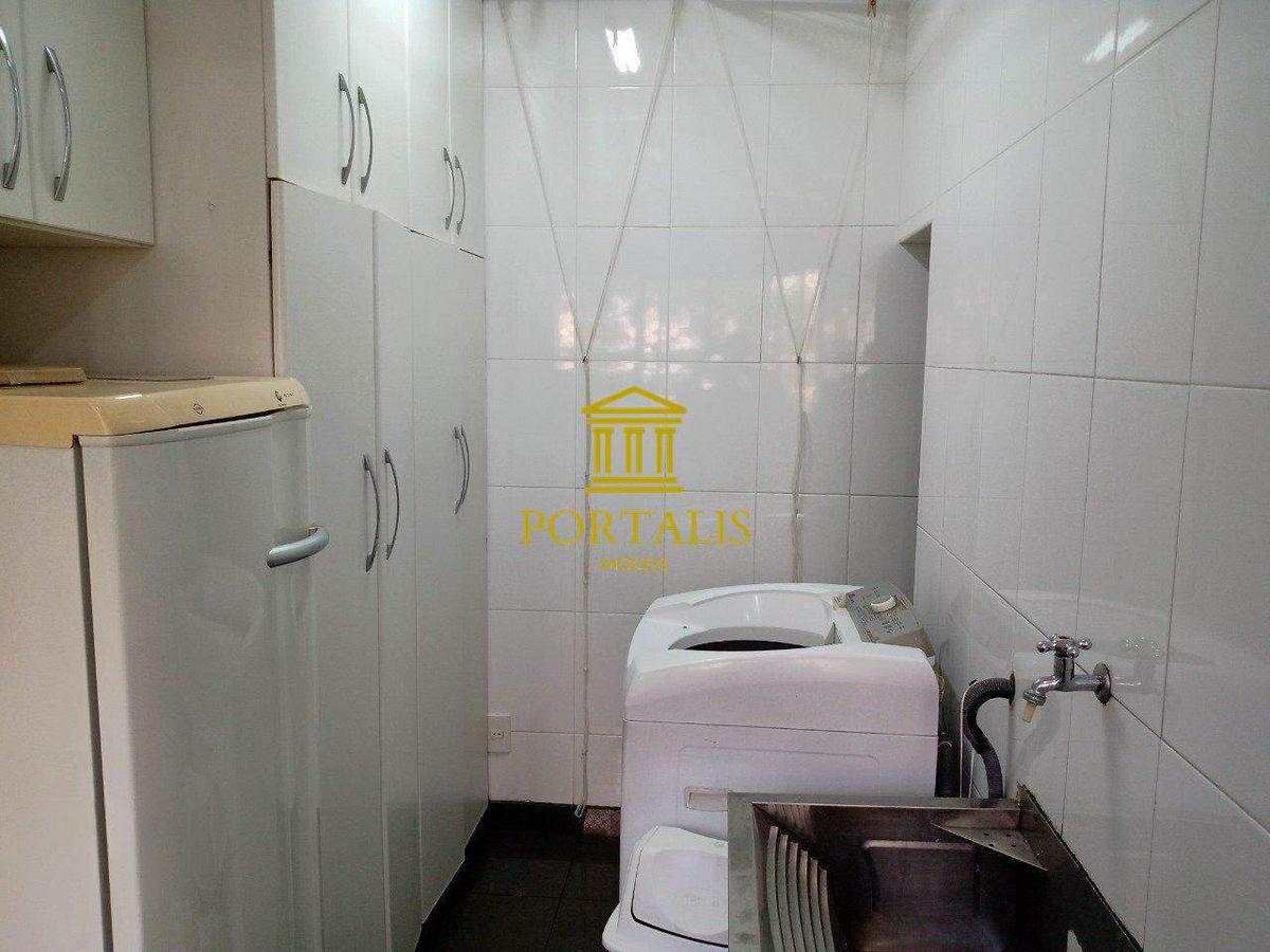 Apartamento, Funcionários, 4 Quartos, 2 Vagas, 1 Suíte