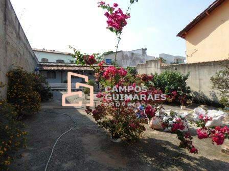 Casa, Trevo, 1 Quarto, 2 Vagas
