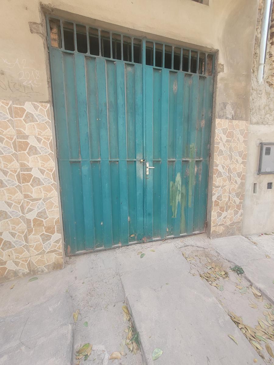 Lote, Sagrada Família, 2 Quartos, 4 Vagas