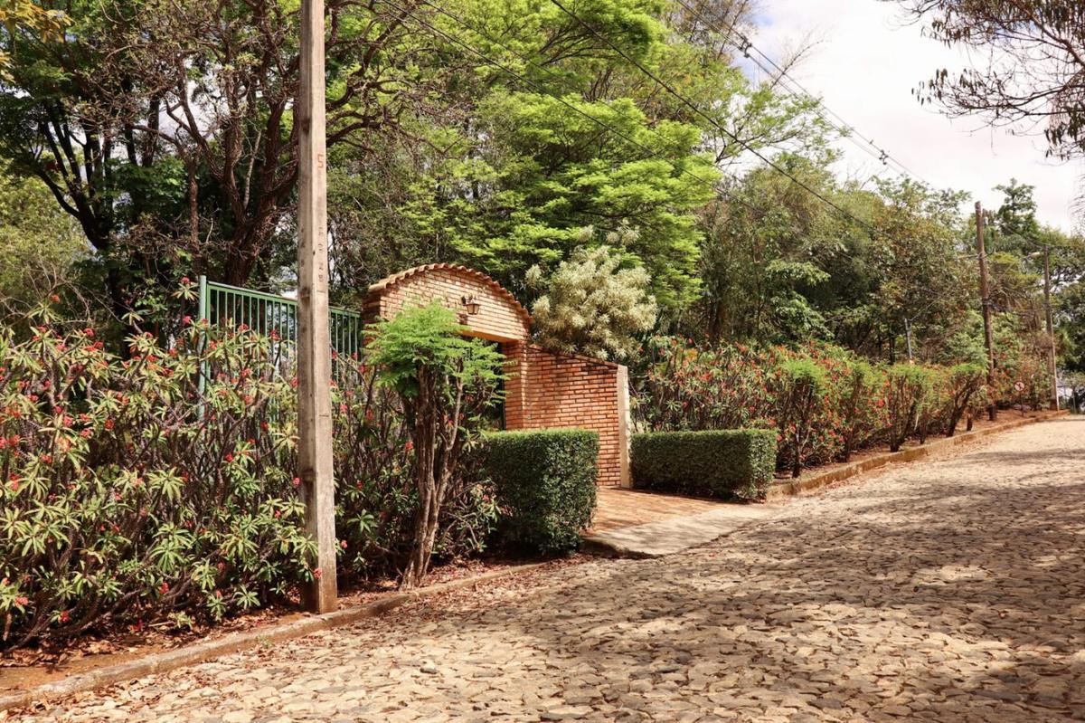 Fazenda, Parque Jardim Encantado, 4 Quartos, 4 Vagas, 1 Suíte