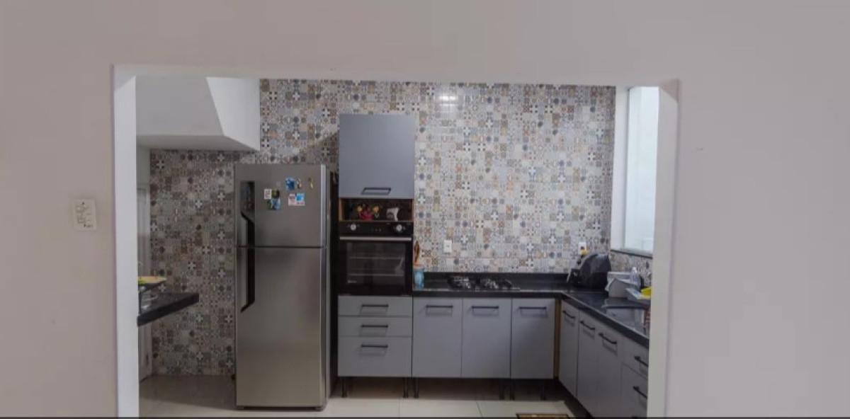 Casa, Horto, 3 Quartos, 2 Vagas, 1 Suíte