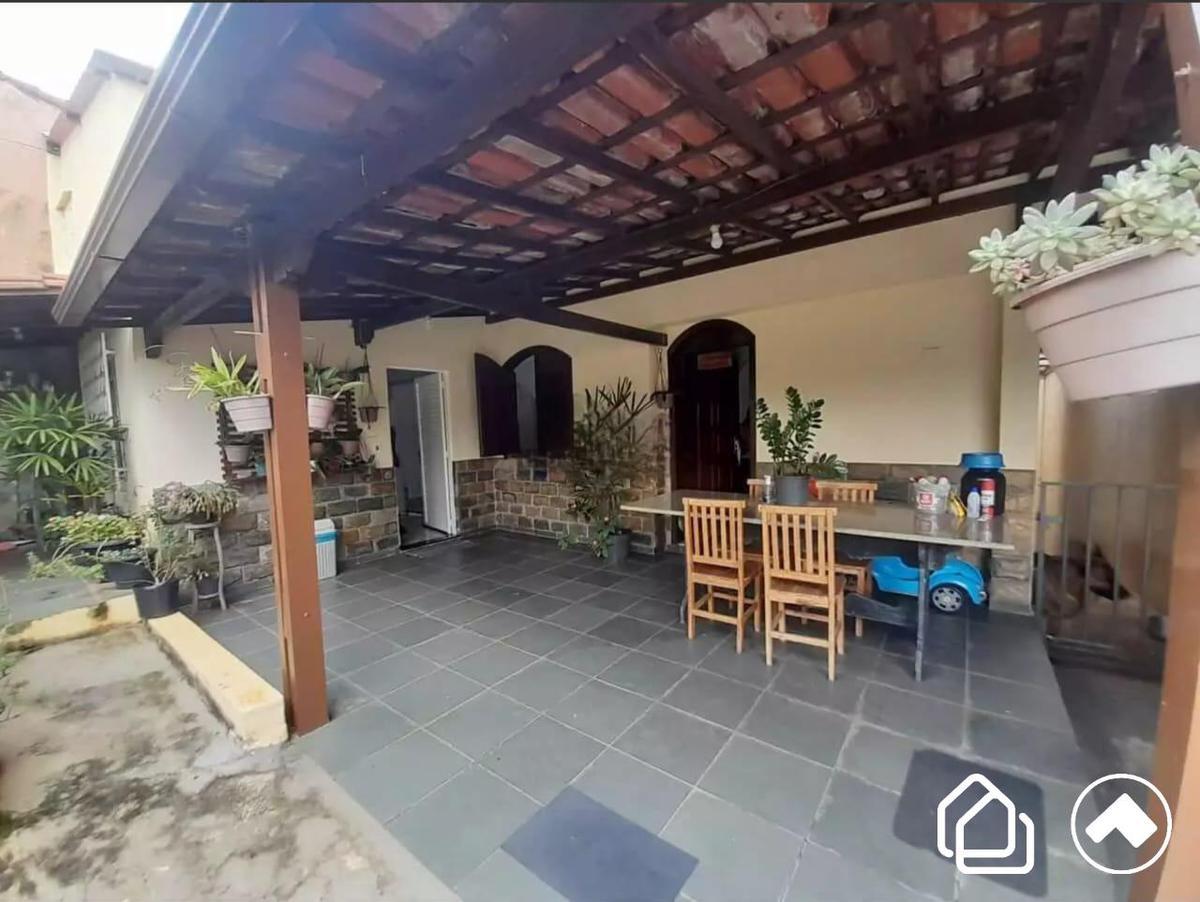 Casa, Palmeiras, 5 Quartos, 4 Vagas, 2 Suítes