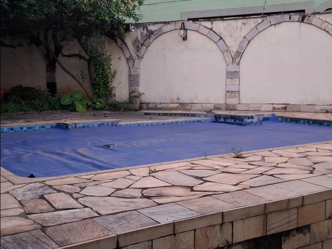 Casa, São Lucas, 6 Quartos, 5 Vagas, 1 Suíte