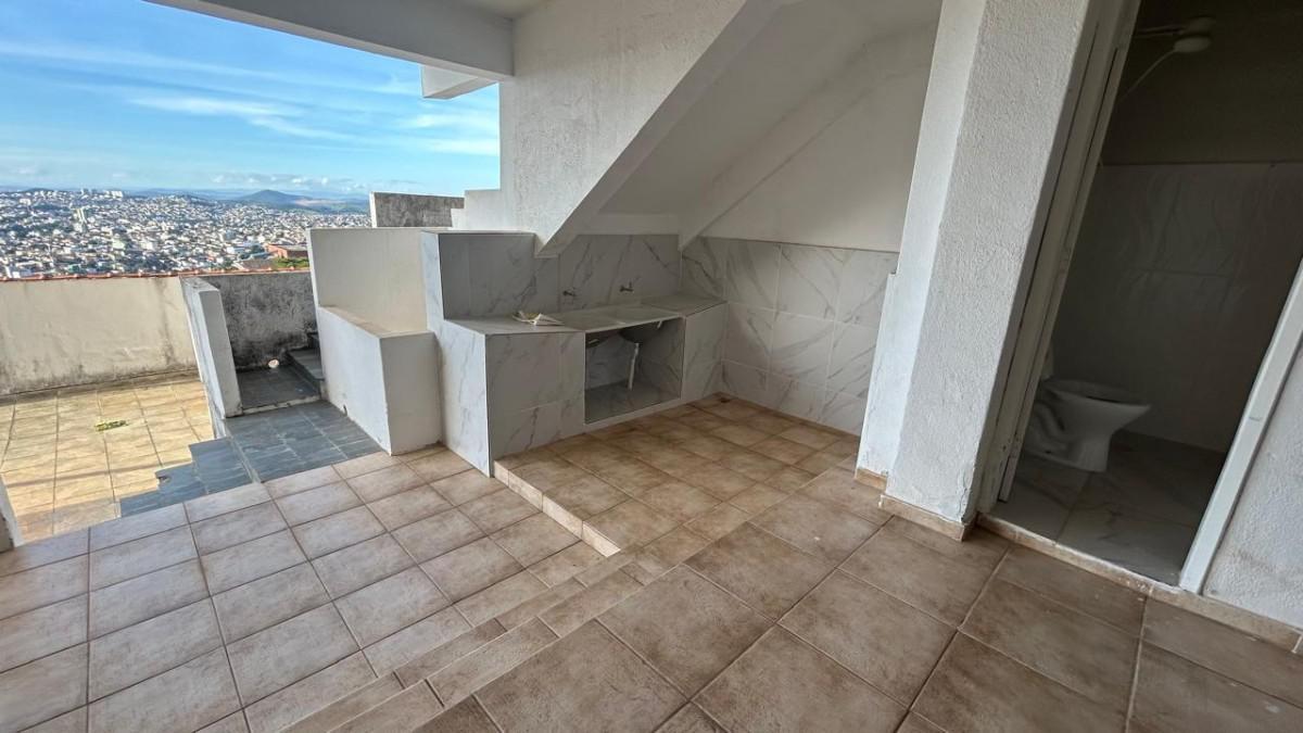 Casa Comercial, São Lucas, 5 Quartos, 4 Vagas, 1 Suíte
