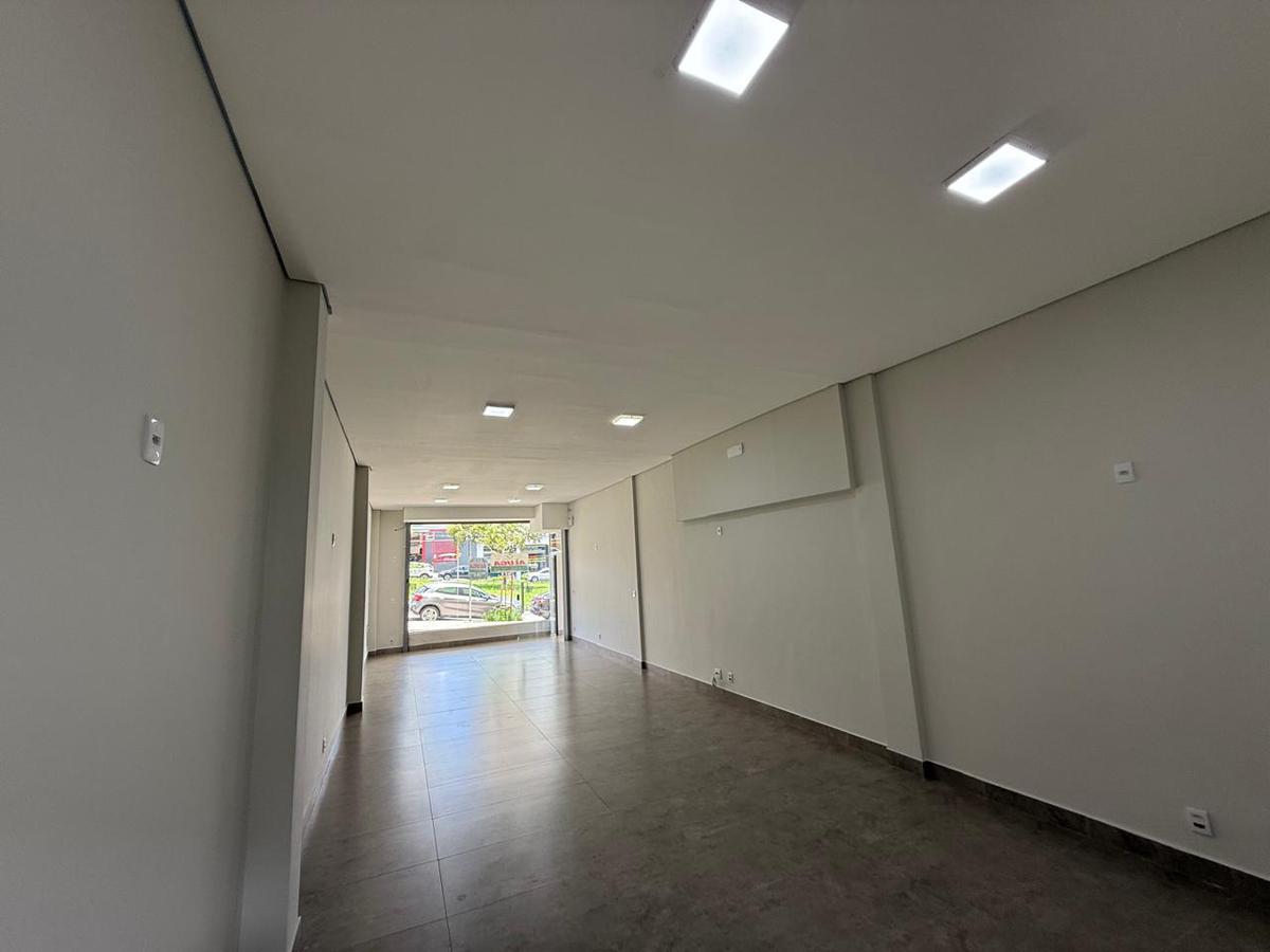 Andar, Castelo, 0 Quarto, 0 Vaga