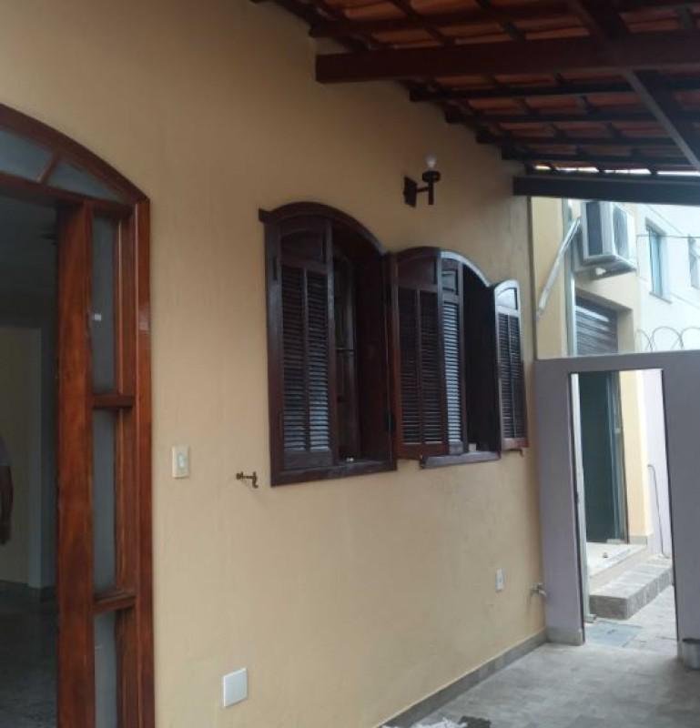 Casa, Floramar, 4 Quartos, 4 Vagas, 1 Suíte