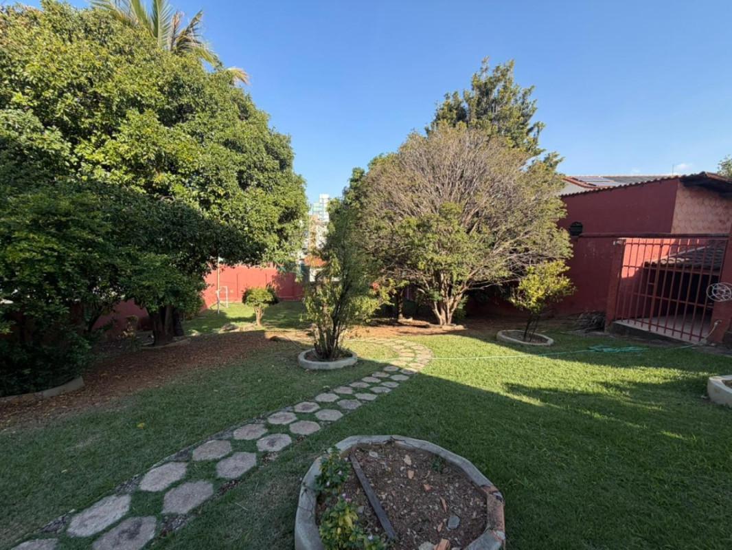 Casa, São Luiz (pampulha), 4 Quartos, 8 Vagas, 1 Suíte