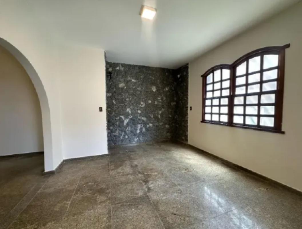 Casa, Padre Eustáquio, 5 Quartos, 2 Vagas, 1 Suíte