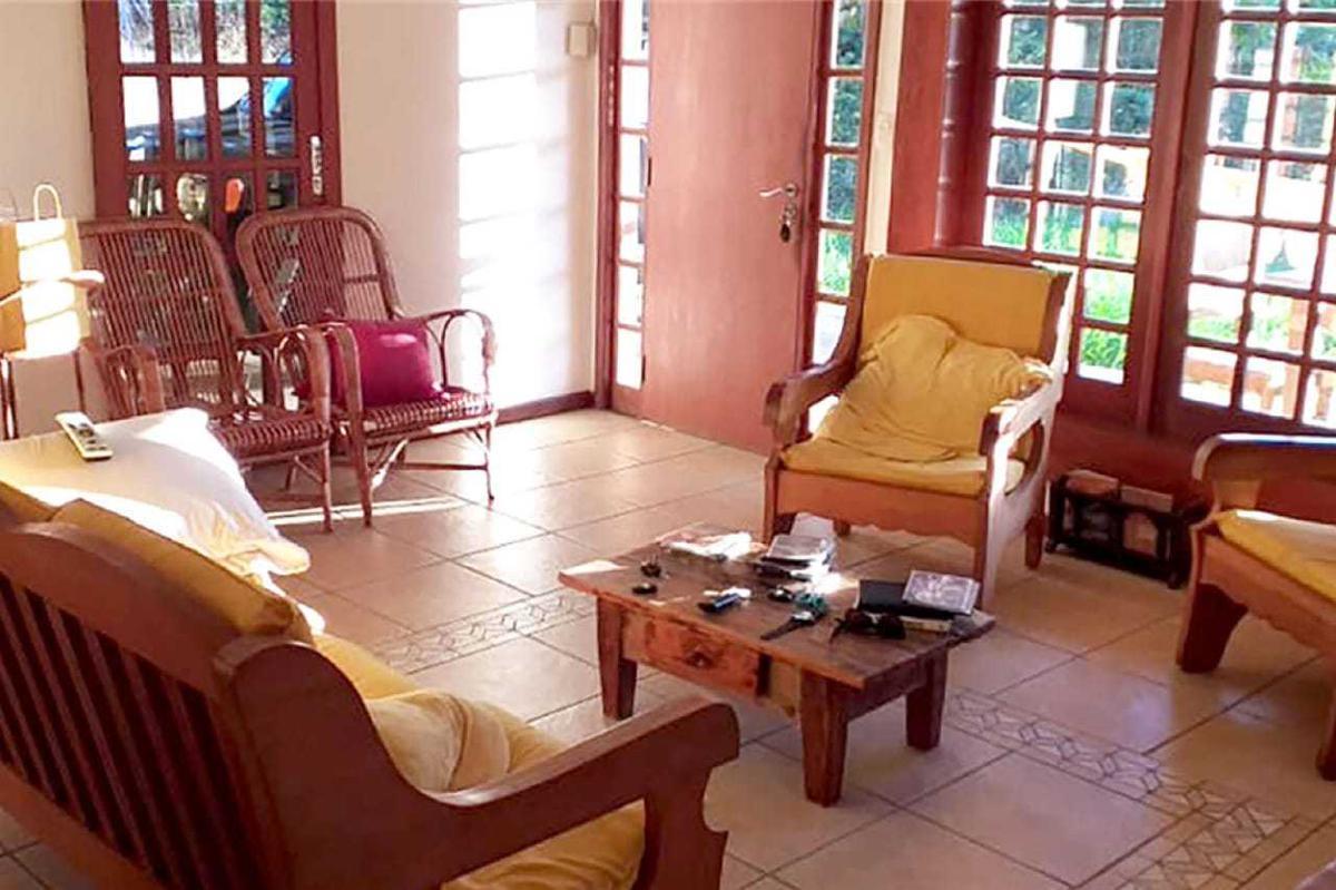 Casa, Braúnas, 3 Quartos, 3 Vagas, 1 Suíte
