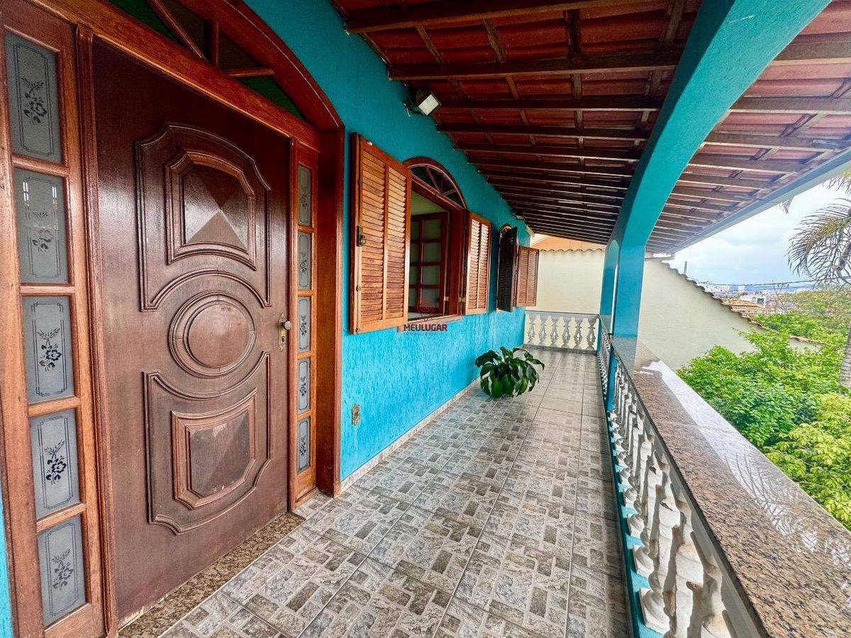 Casa, Tirol, 3 Quartos, 3 Vagas, 1 Suíte