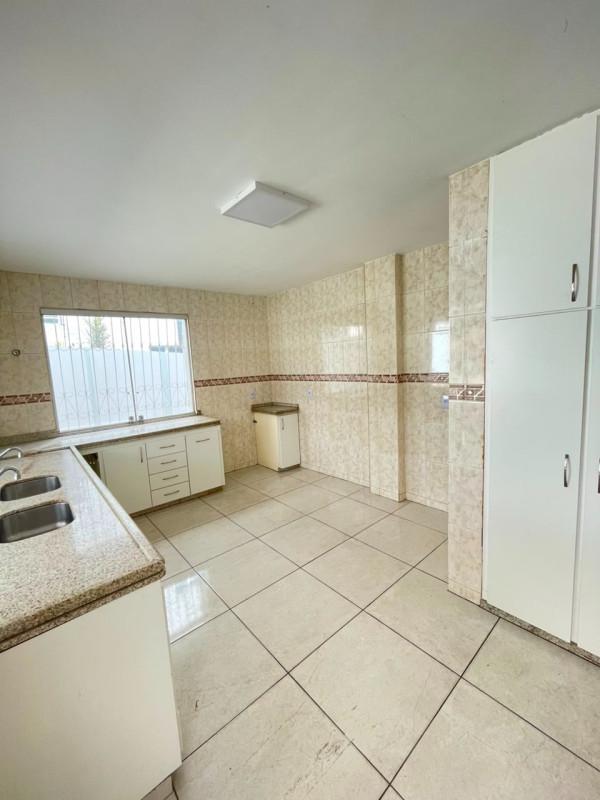 Casa, Castelo, 5 Quartos, 4 Vagas, 2 Suítes