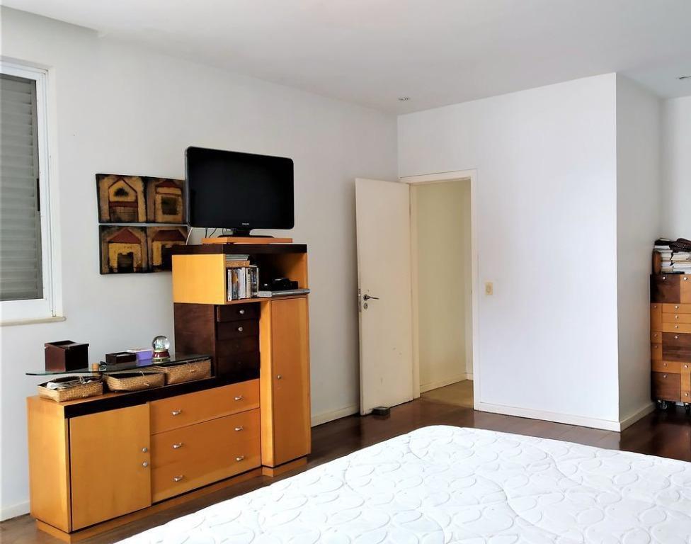 Casa, Vila Castela, 4 Quartos, 4 Vagas, 1 Suíte