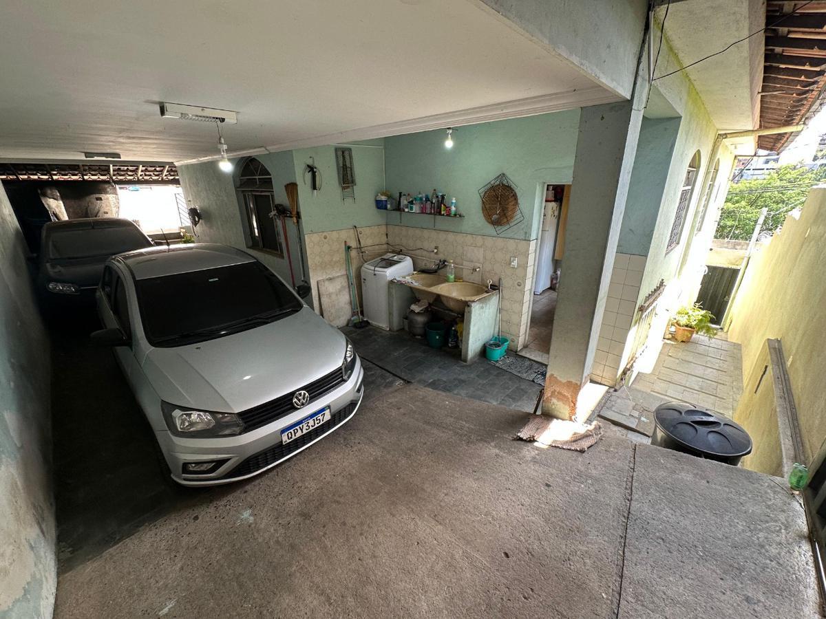 Casa, Santa Rosa, 4 Quartos, 8 Vagas, 2 Suítes