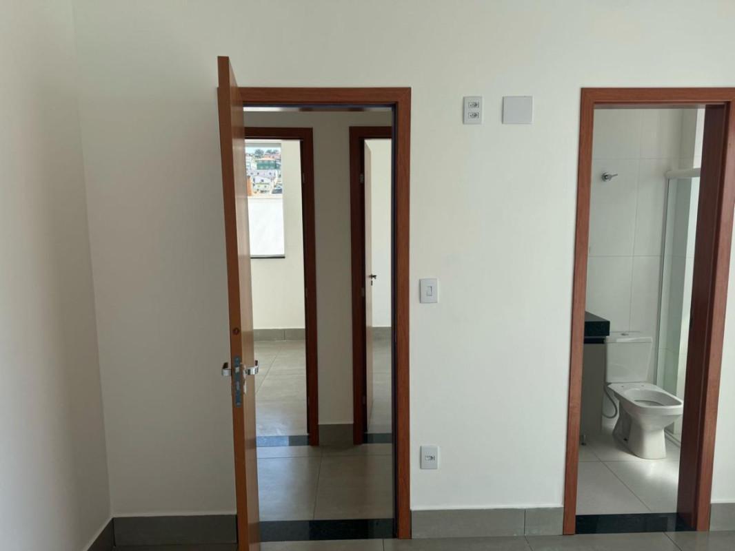 Apartamento, Miramar (barreiro), 3 Quartos, 2 Vagas, 1 Suíte