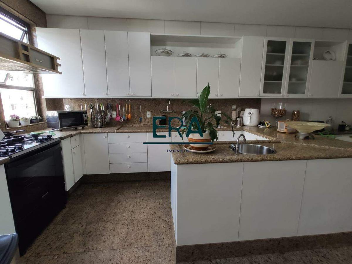 Apartamento, Serra, 0 Quarto, 4 Vagas, 1 Suíte
