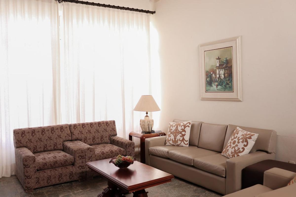 Fazenda, Parque Jardim Encantado, 4 Quartos, 4 Vagas, 1 Suíte