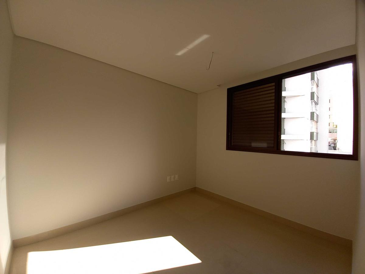 Cobertura, Prado, 4 Quartos, 3 Vagas, 1 Suíte