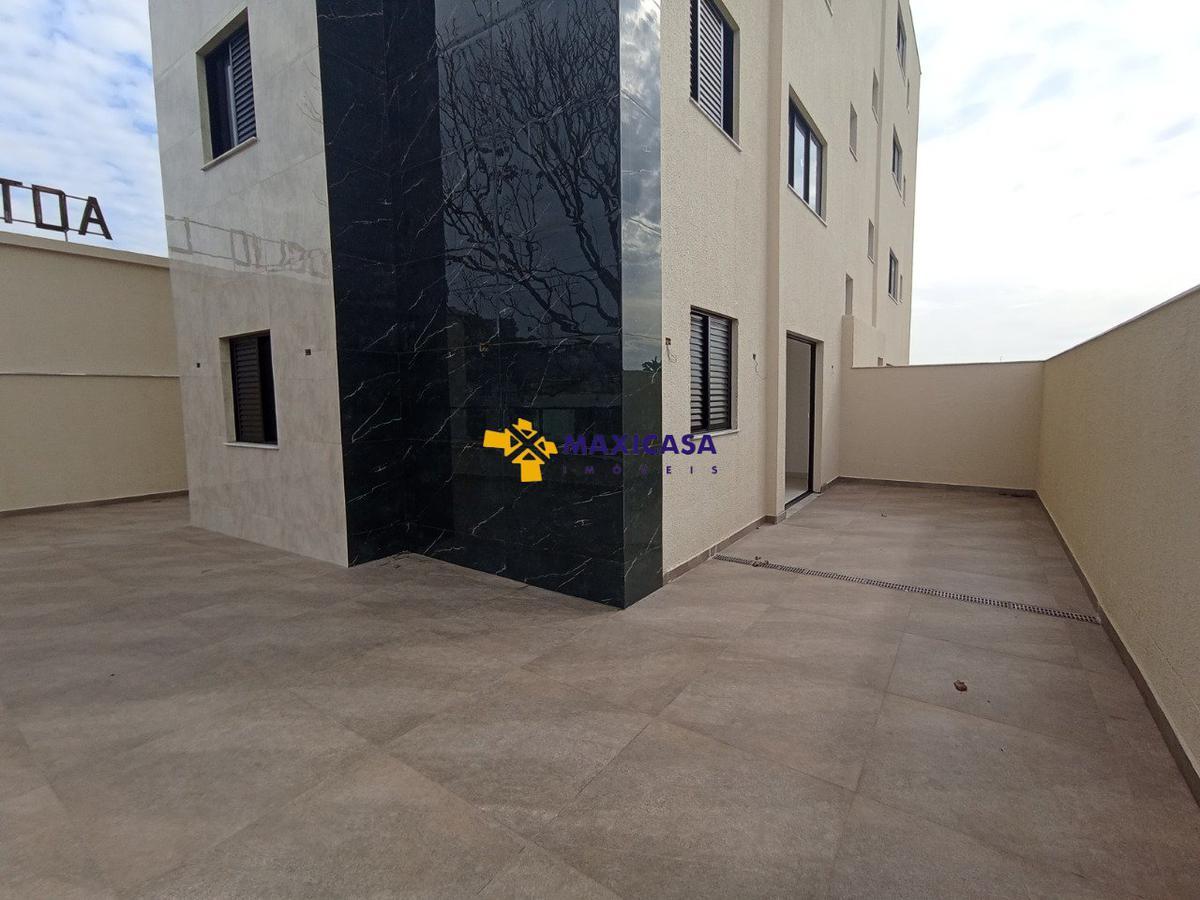 Apartamento, Santa Mônica, 2 Quartos, 1 Vaga