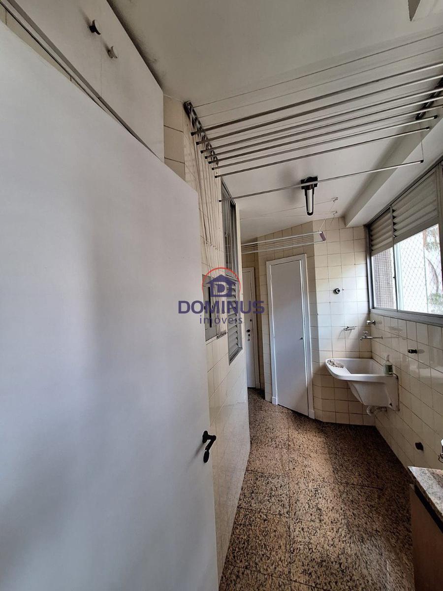 Apartamento, Lourdes, 4 Quartos, 3 Vagas, 1 Suíte