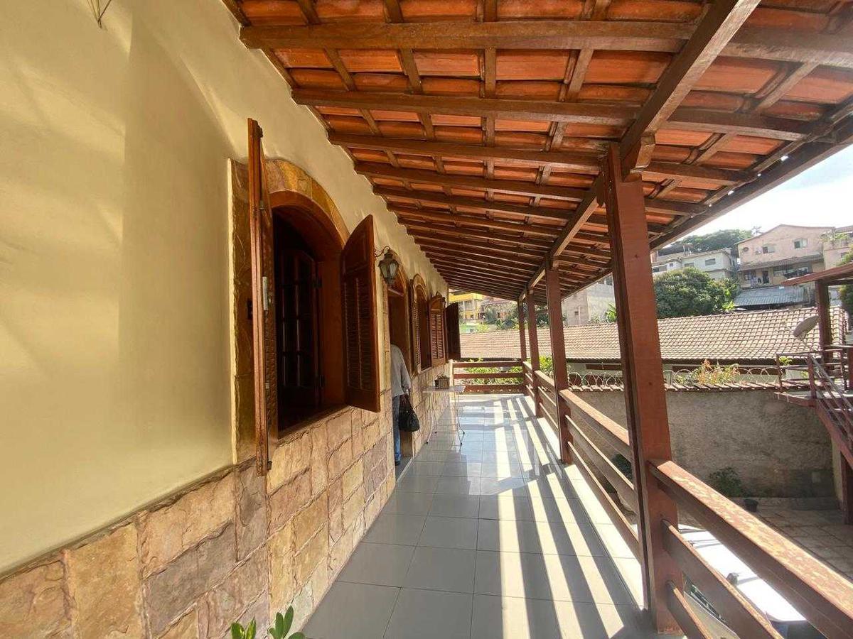 Casa, Ermelinda, 3 Quartos, 4 Vagas, 1 Suíte