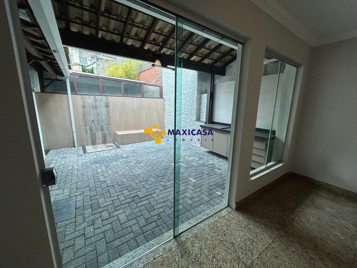 Casa, Santa Amélia, 3 Quartos, 2 Vagas, 1 Suíte