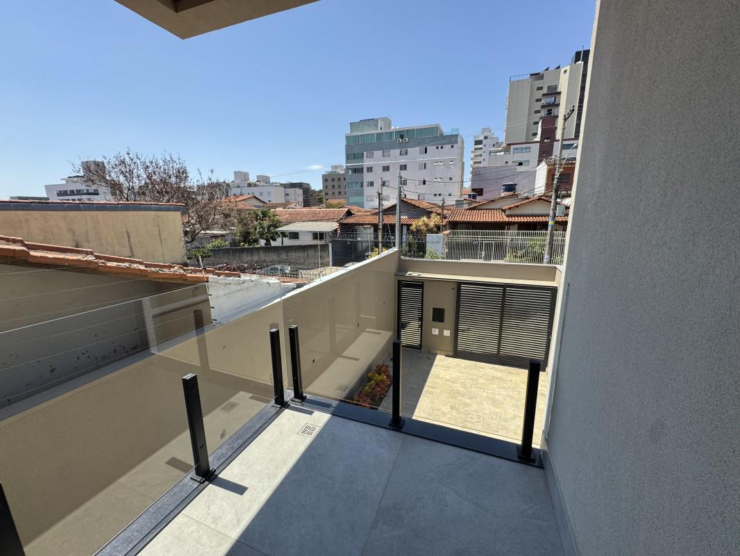 Casa, Jaraguá, 4 Quartos, 3 Vagas, 1 Suíte