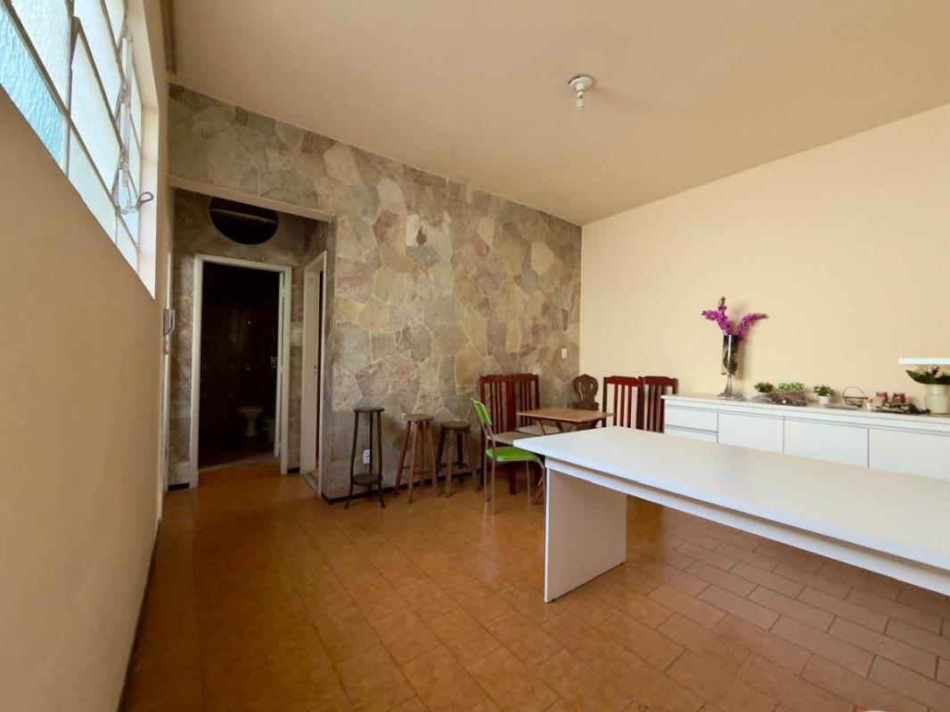 Apartamento, Centro, 2 Quartos, 0 Vaga, 1 Suíte