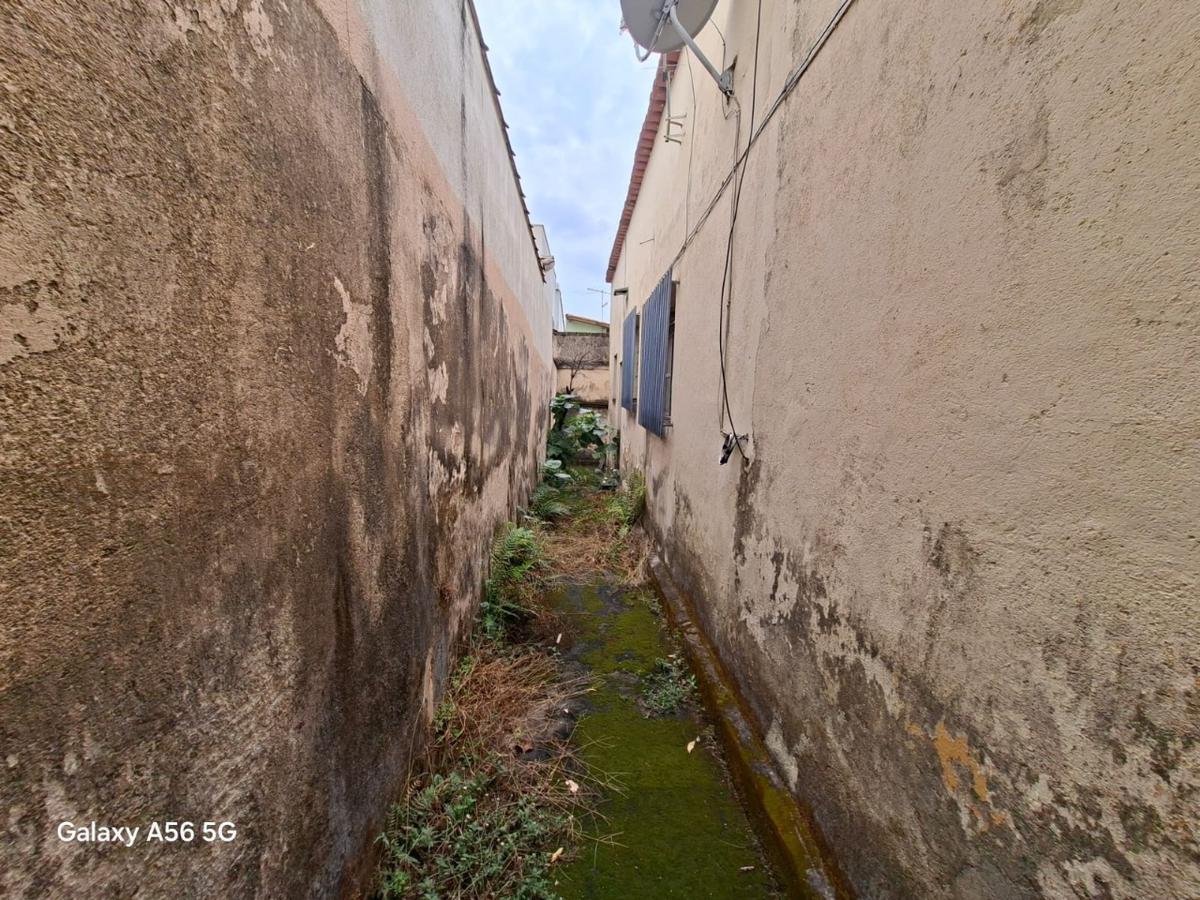 Casa, Esplanada, 4 Quartos, 2 Vagas, 1 Suíte
