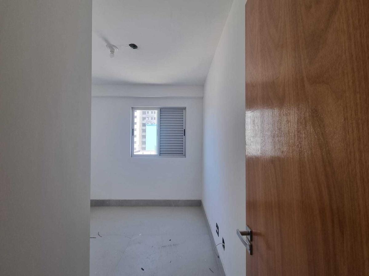 Apartamento, Jardim Riacho das Pedras, 2 Quartos, 1 Vaga, 1 Suíte
