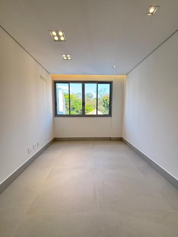 Apartamento, Sagrada Família, 3 Quartos, 2 Vagas, 1 Suíte