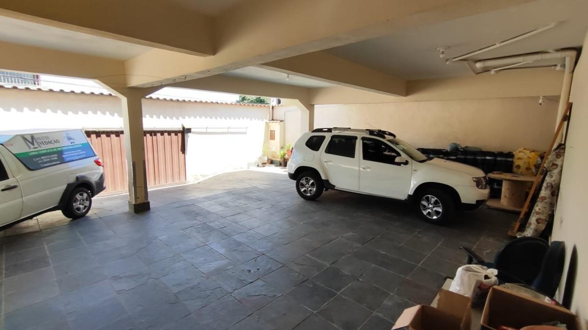 Casa, Jardim Pérola, 3 Quartos, 4 Vagas, 1 Suíte
