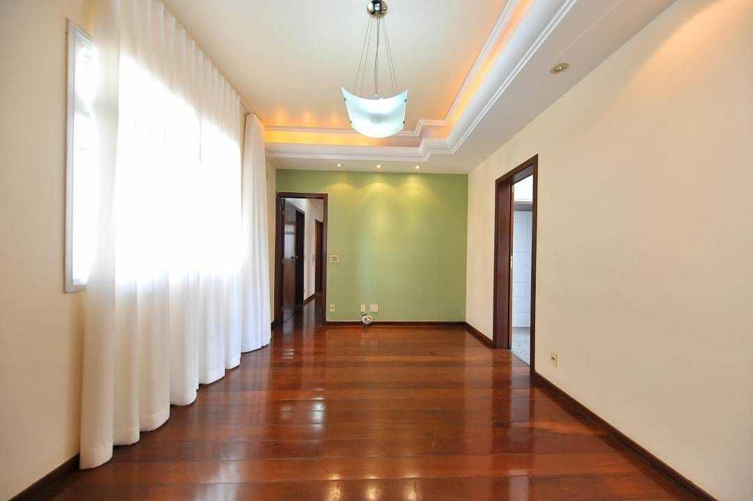 Apartamento, Cruzeiro, 4 Quartos, 3 Vagas, 1 Suíte