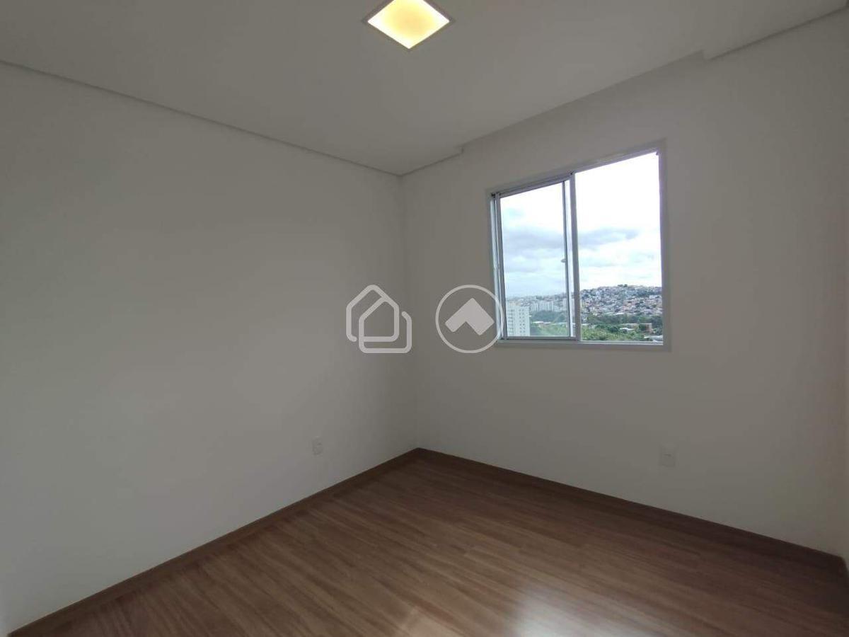 Apartamento, Palmeiras, 3 Quartos, 2 Vagas, 1 Suíte