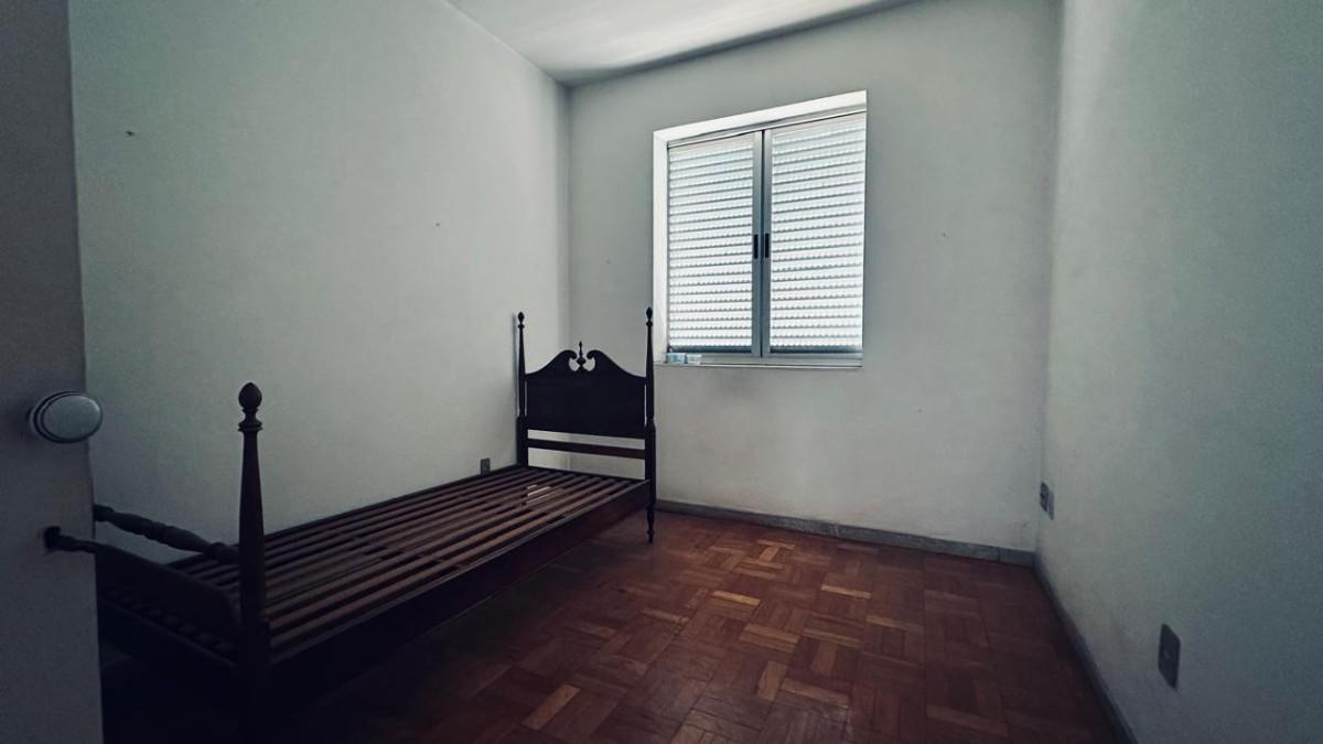 Casa, Barroca, 4 Quartos, 2 Vagas, 1 Suíte