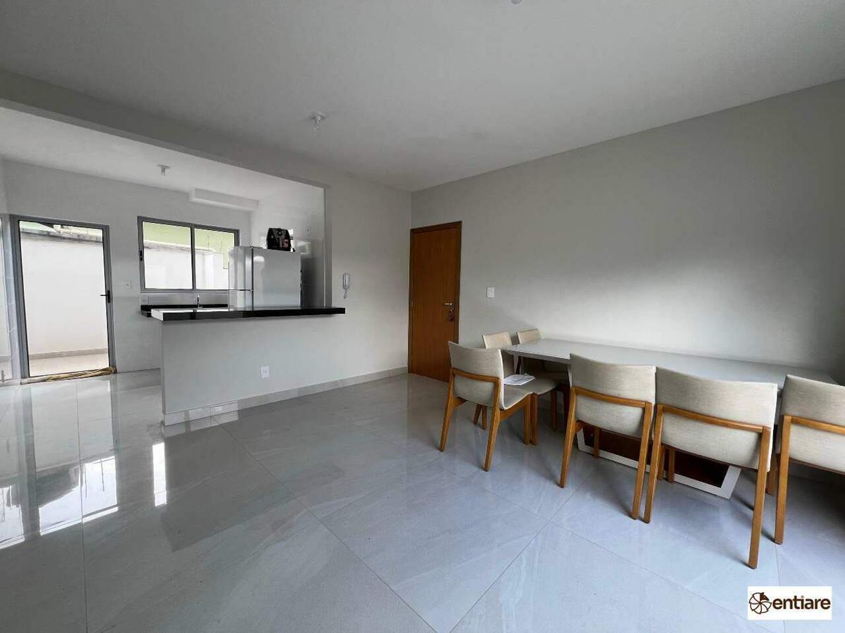 Apartamento, Barreiro, 3 Quartos, 2 Vagas, 1 Suíte