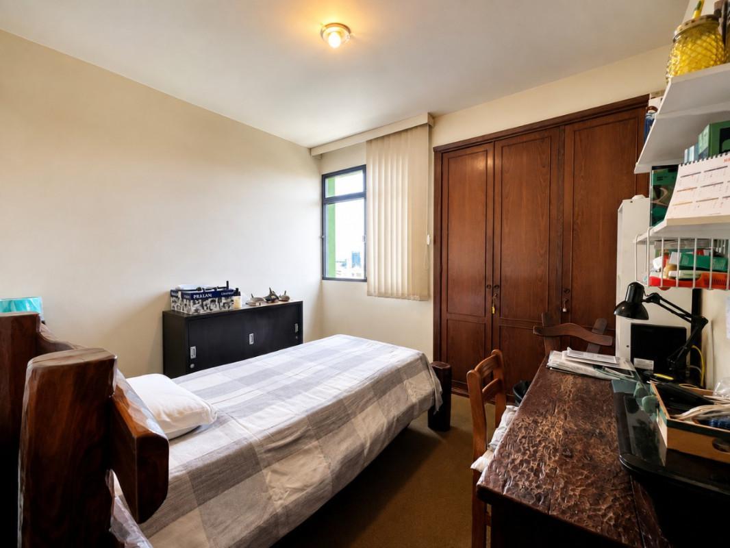 Apartamento, Floresta, 3 Quartos, 2 Vagas, 1 Suíte