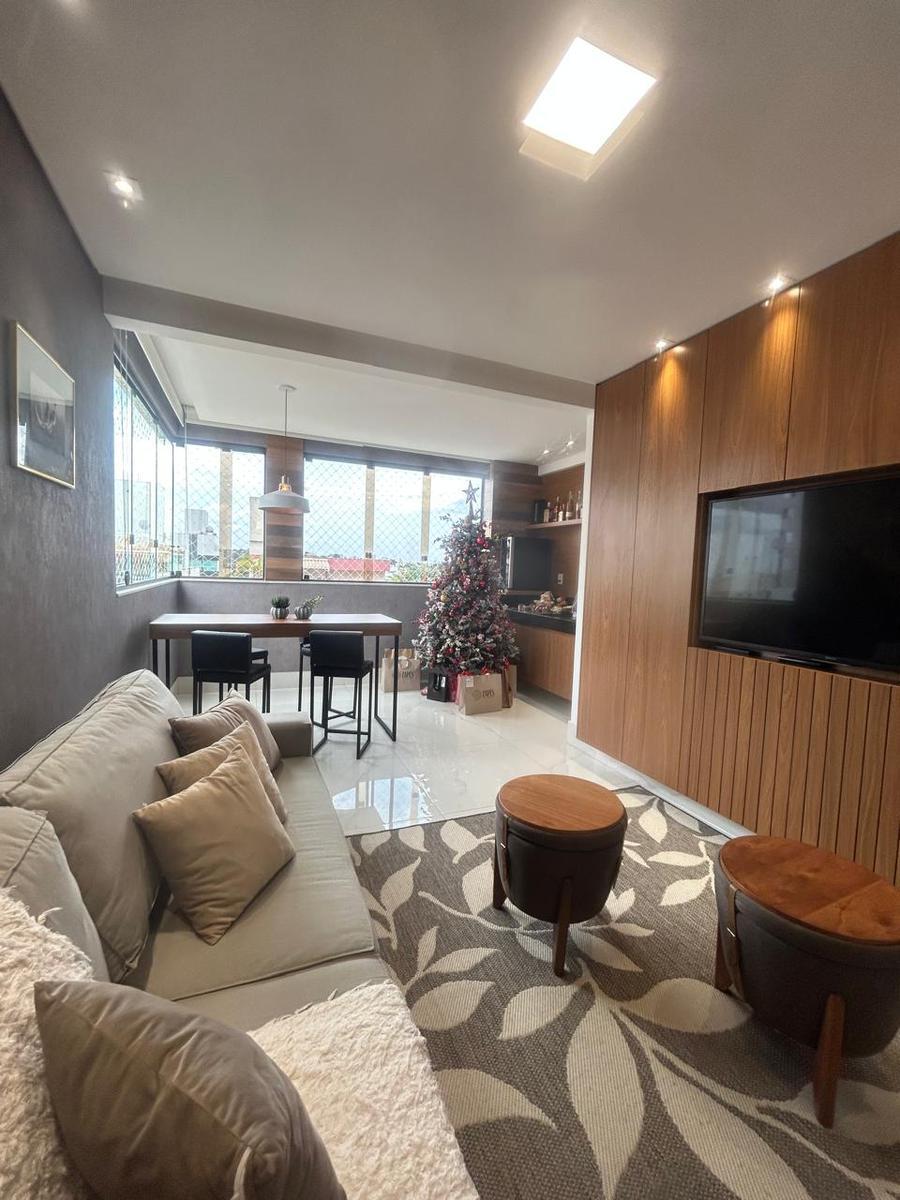 Apartamento, Castelo, 4 Quartos, 2 Vagas, 1 Suíte