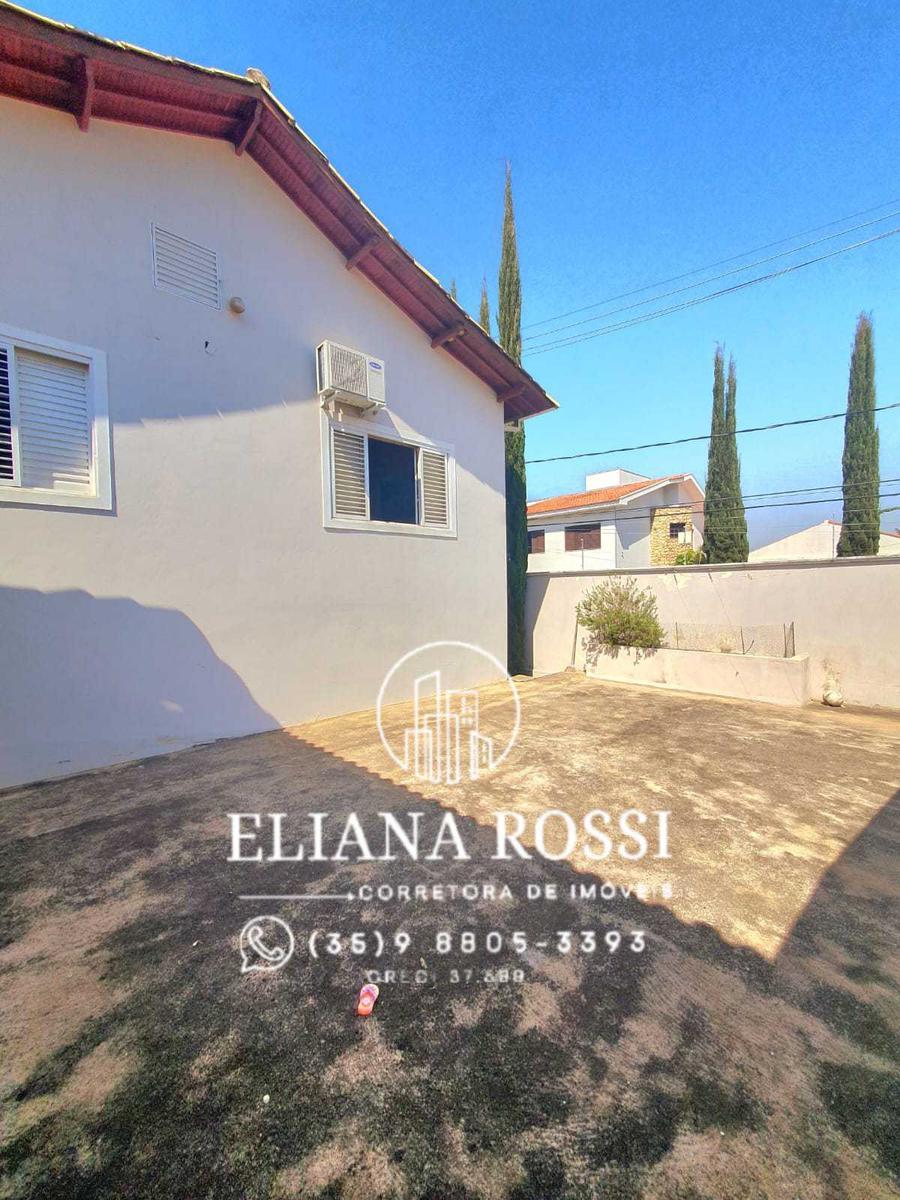 Casa, Campos Elíseos, 3 Quartos, 4 Vagas, 1 Suíte