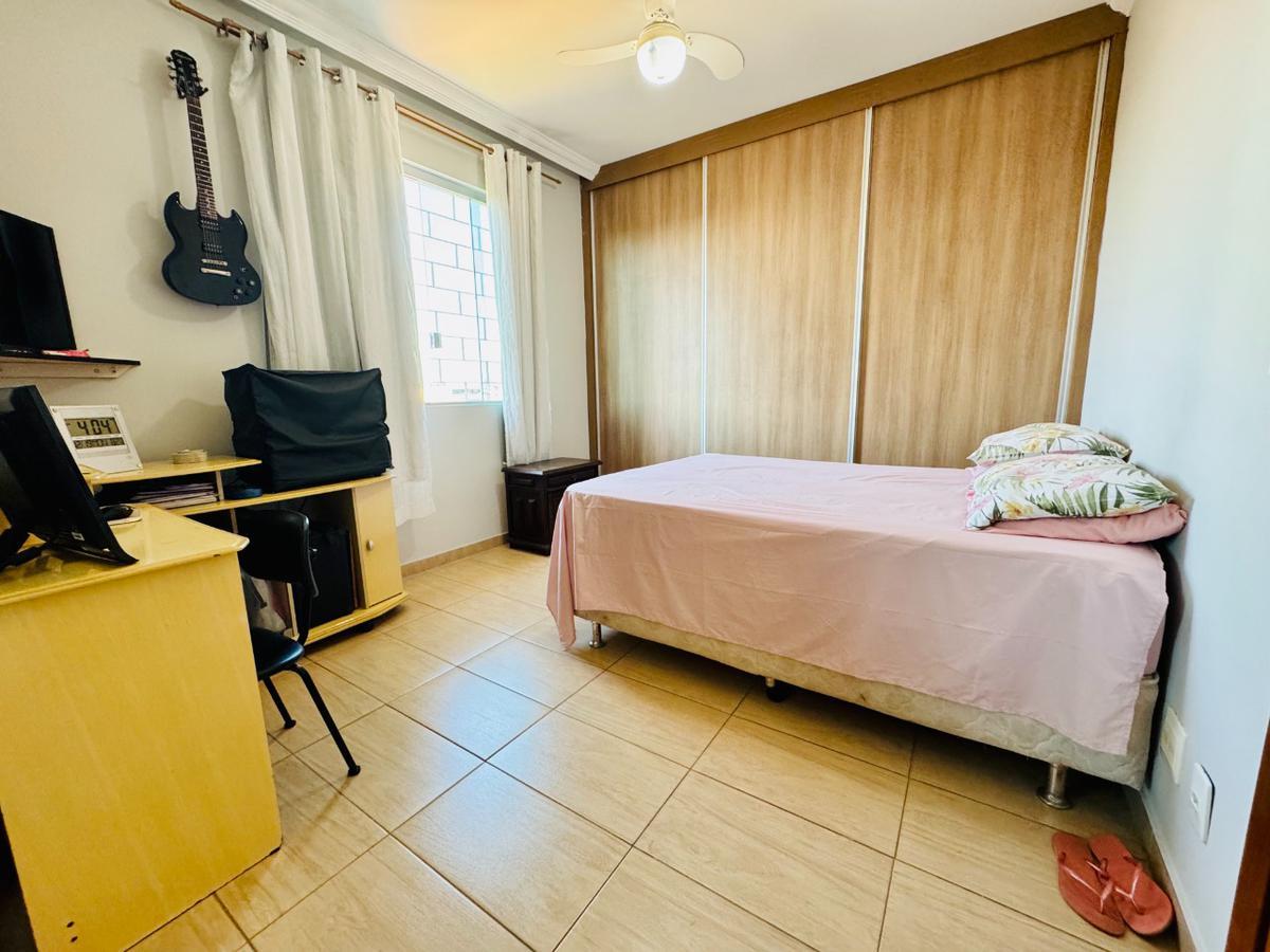 Casa, Rio Branco, 3 Quartos, 2 Vagas, 1 Suíte