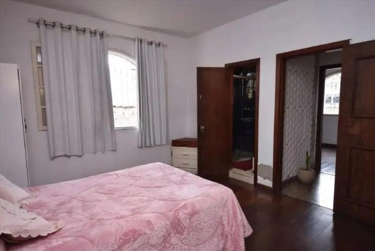 Casa, Camargos, 4 Quartos, 10 Vagas