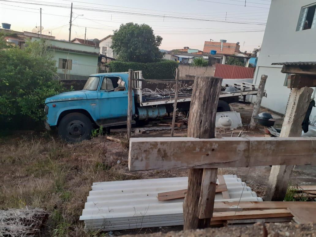 Lote, Centro, 0 Quarto, 0 Vaga