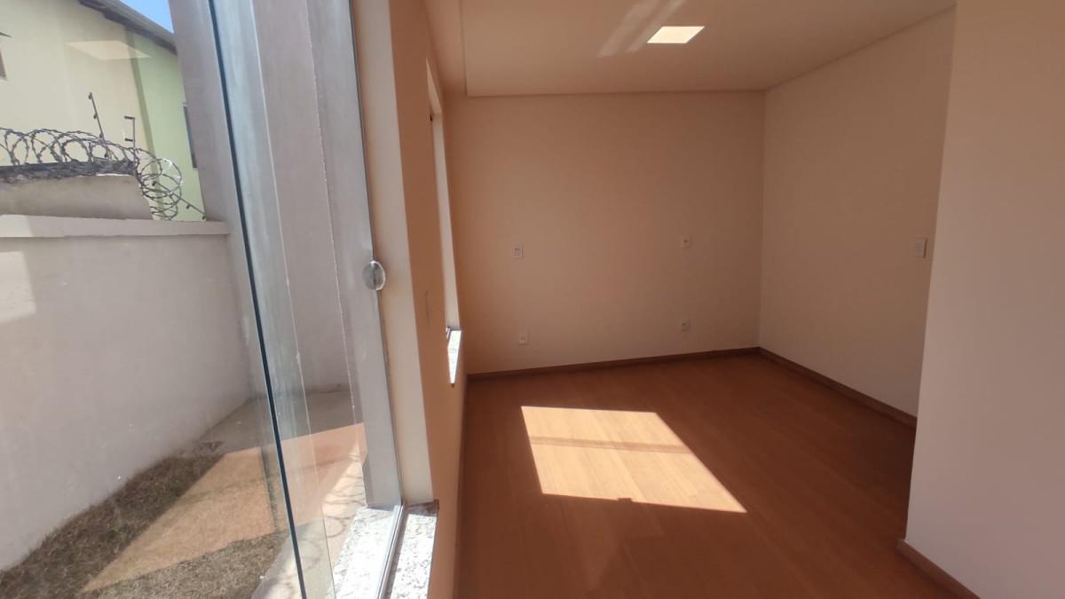 Casa, Santa Rosa, 3 Quartos, 4 Vagas, 1 Suíte