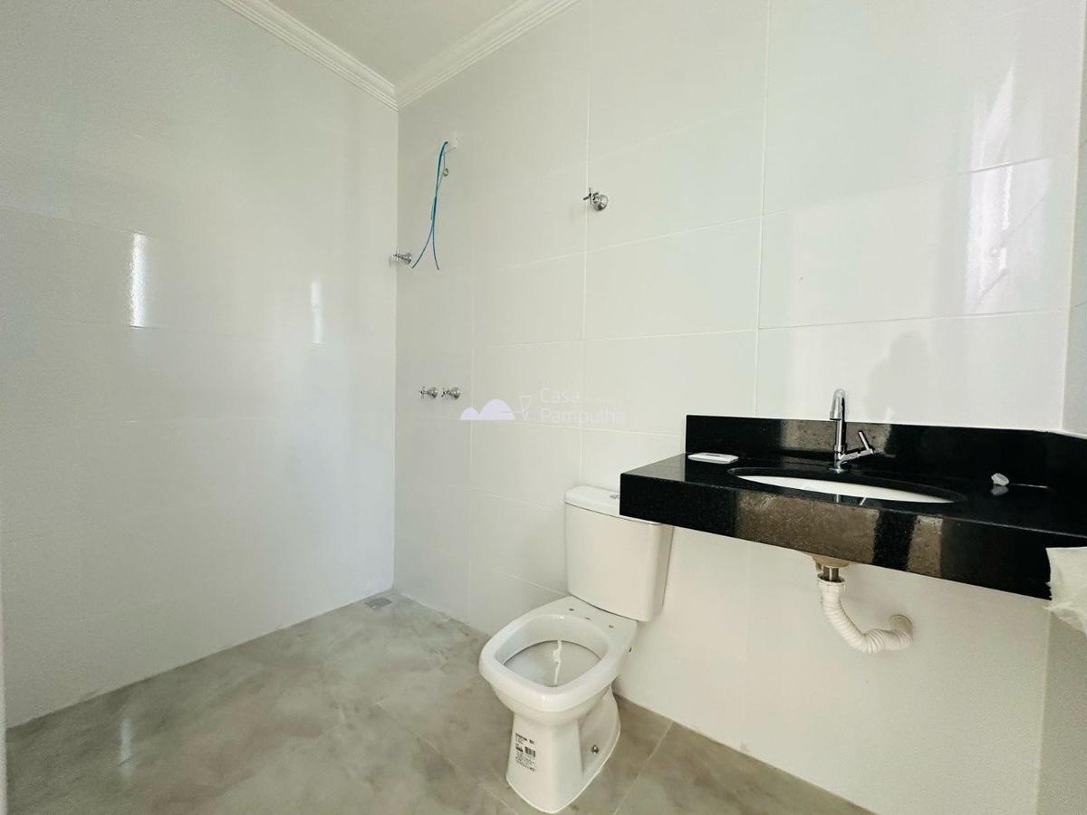 Casa, Candelária, 3 Quartos, 2 Vagas, 1 Suíte