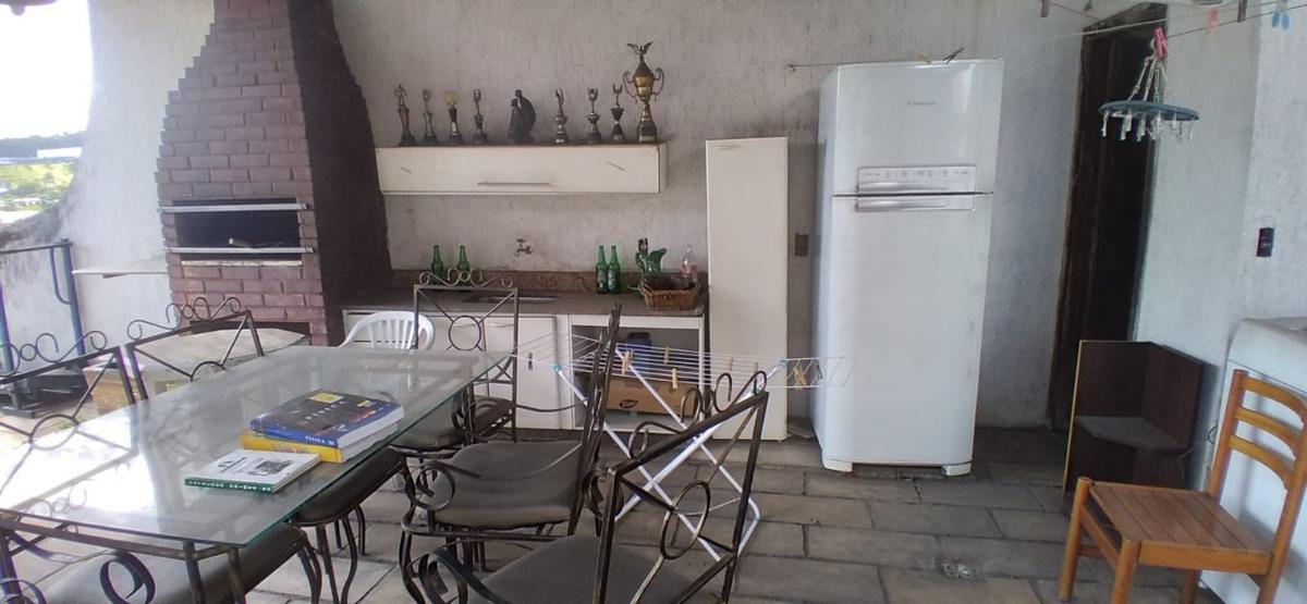 Casa, Jardim Riacho das Pedras, 3 Quartos, 4 Vagas, 1 Suíte