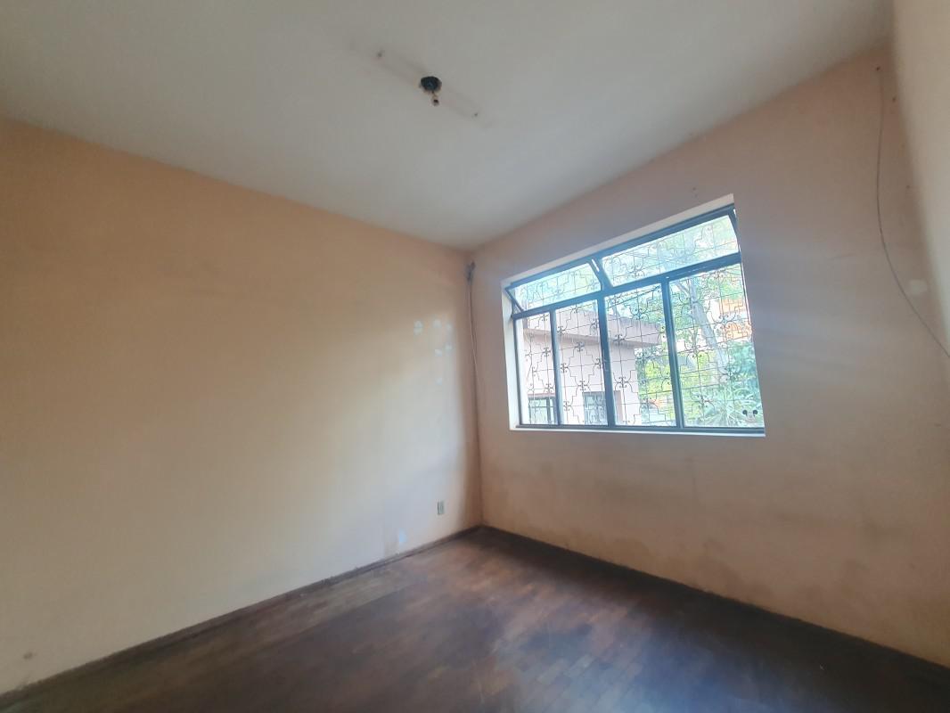 Casa, Barro Preto, 4 Quartos, 0 Vaga