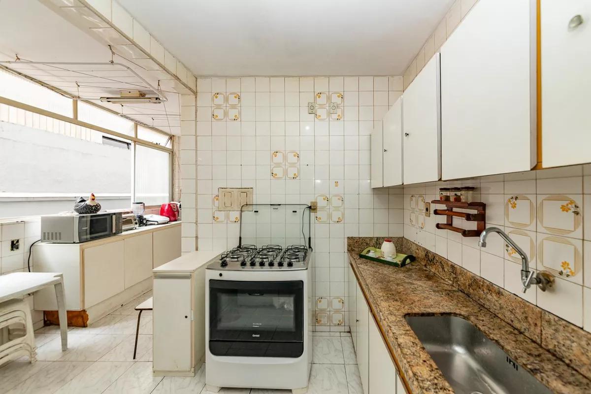 Apartamento, Luxemburgo, 3 Quartos, 1 Vaga, 2 Suítes